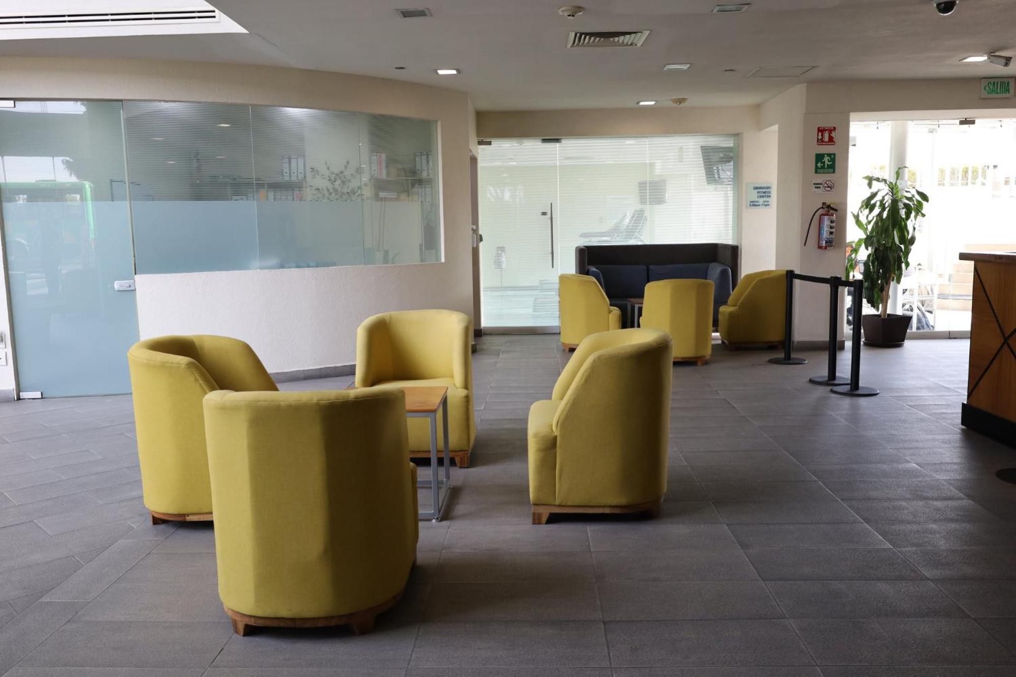 Holiday Inn Express Guadalajara Expo By Ihg Zapopan Exterior foto